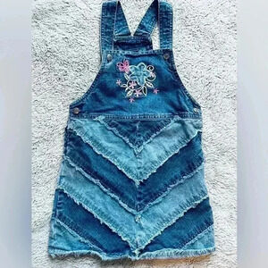 Disney Kids 2 Toned Denim Flower Embroidered Dress Size 6/6X💙